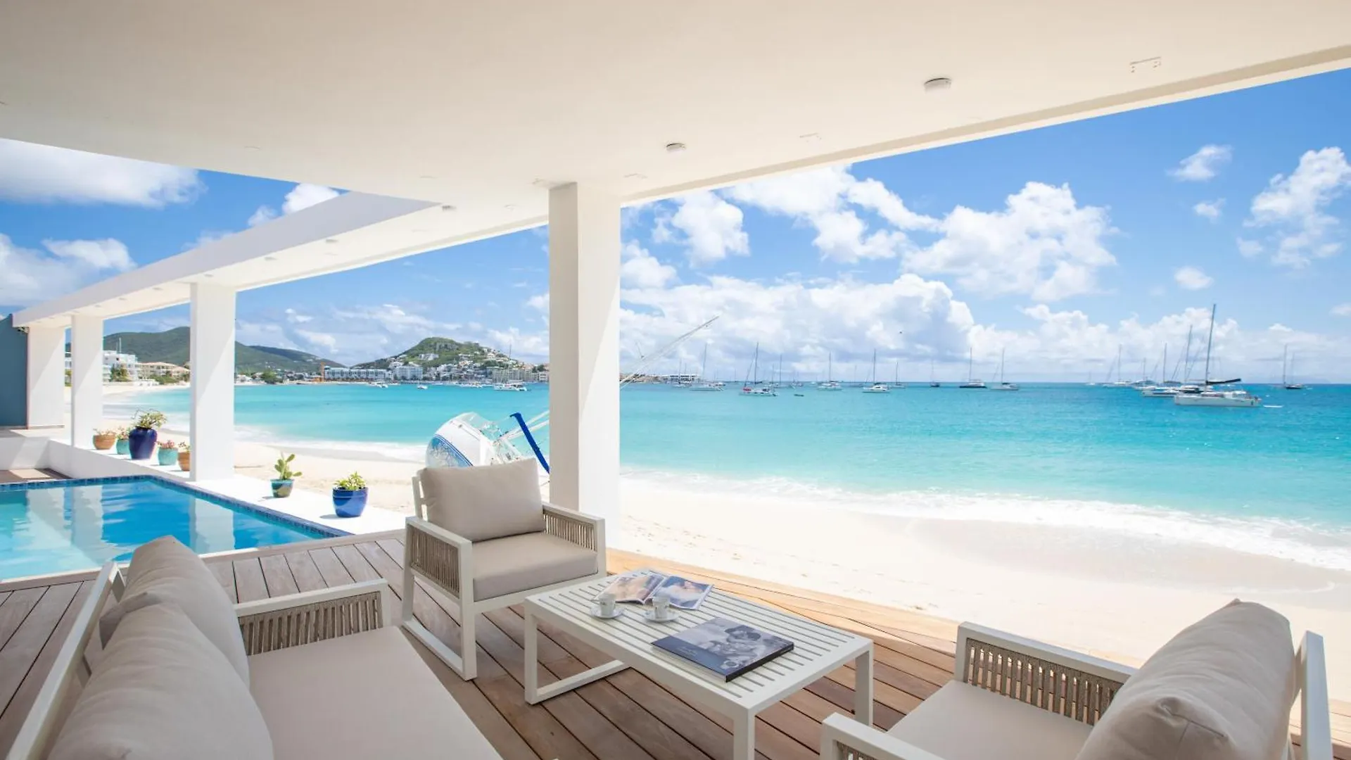 Villa Impala - Front Sea 5Br In Simpson Bay, Sint Maarten